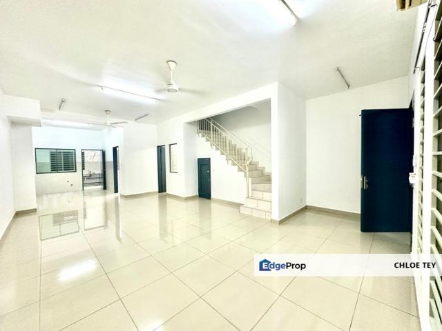 House for rent in Petaling, Alam Impian