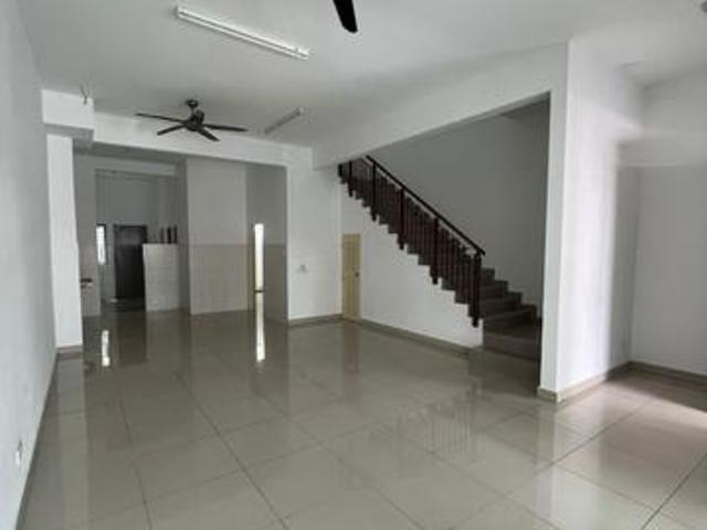 Terraced House for rent in Petaling, Alam Impian