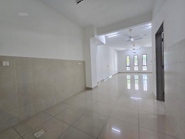 Terraced House for sale in Petaling, Alam Impian