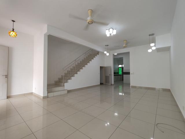 Terraced House for rent in Petaling, Alam Impian