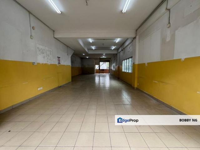 Shop for rent in Petaling, Alam Impian