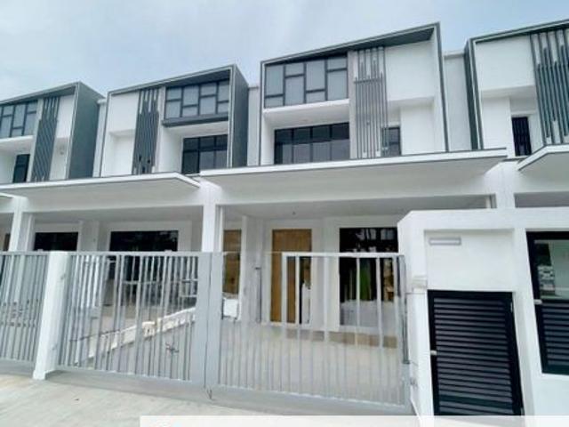House for rent in Petaling, Alam Impian
