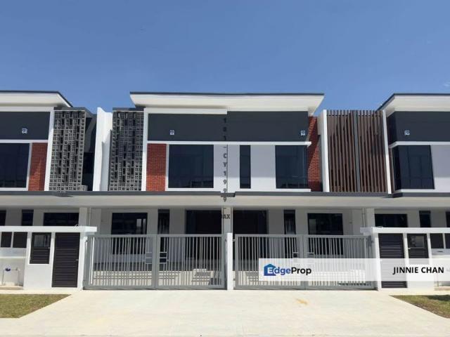 House for sale in Seksyen U13, Shah Alam