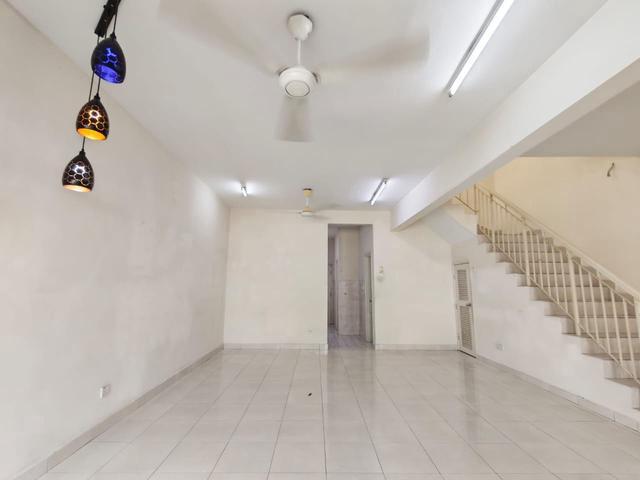 Terraced House for rent in Petaling, Alam Impian