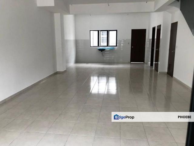 House for rent in Petaling, Alam Impian