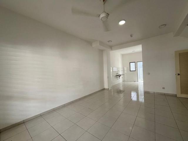 Terraced House for rent in Petaling, Alam Impian