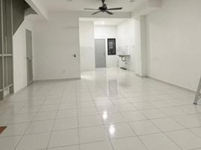 Terraced House for rent in Petaling, Alam Impian