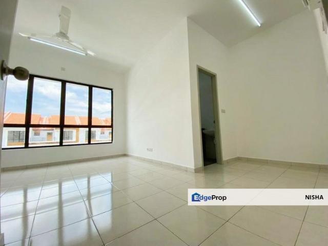 House for rent in Petaling, Alam Impian