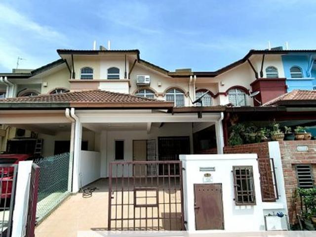 House for rent in Petaling, Alam Impian