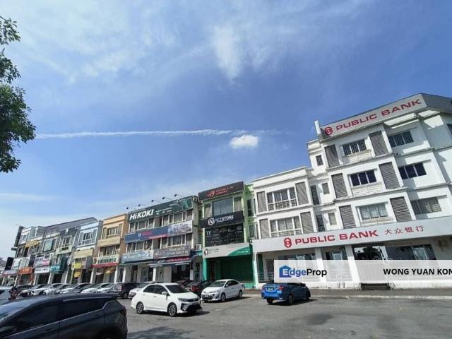 Shop for rent in Petaling, Alam Impian