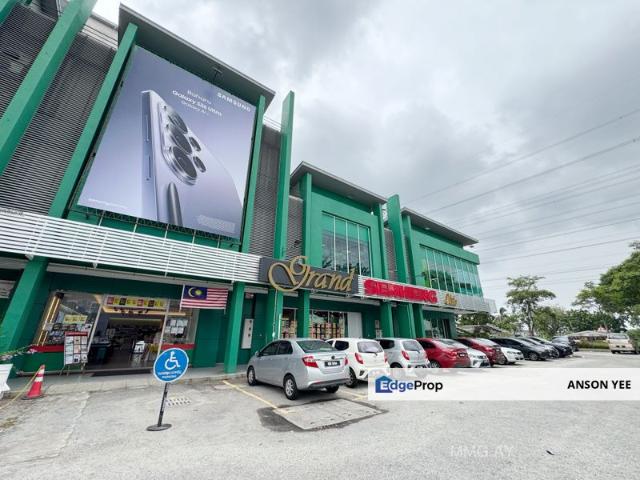 Shop for rent in Petaling, Alam Impian