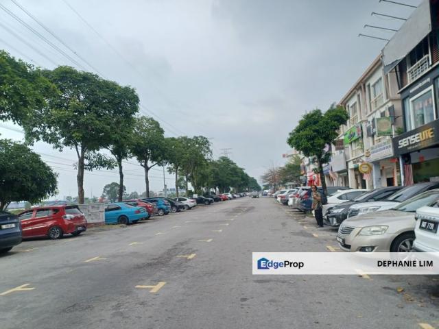 Shop for rent in Petaling, Alam Impian