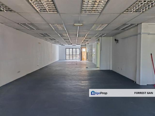 Shop for rent in Petaling, Alam Impian
