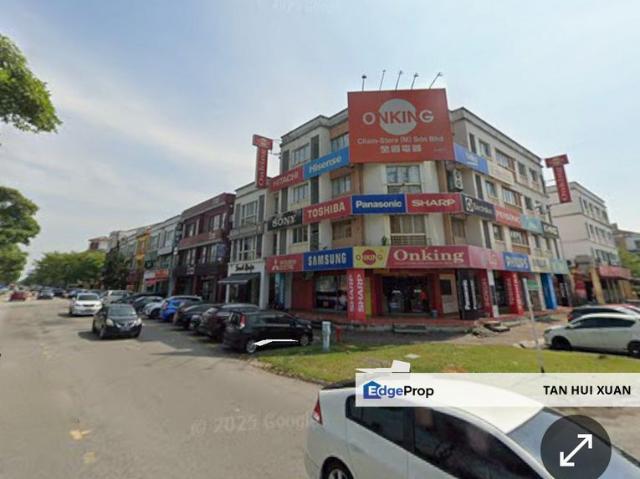 Shop for sale in Petaling, Alam Impian