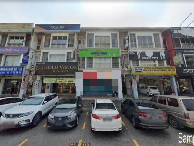Shop for rent in Petaling, Alam Impian