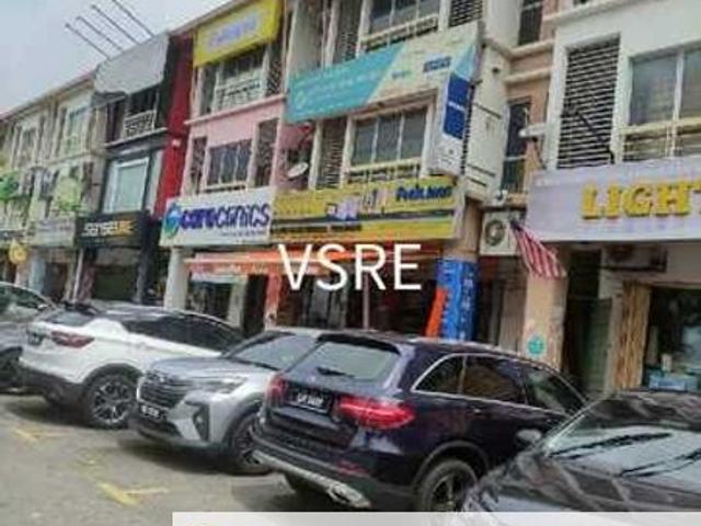 Shop for rent in Petaling, Alam Impian