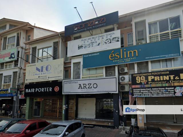 Shop for sale in Petaling, Alam Impian