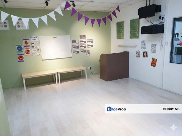 Shop for rent in Petaling, Alam Impian