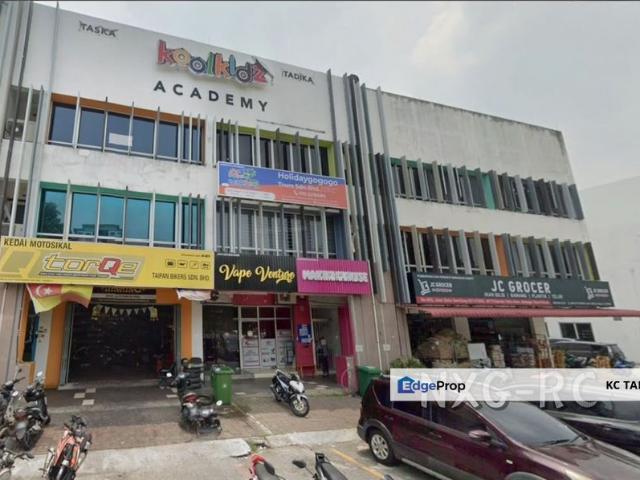 Shop for rent in Petaling, Alam Impian