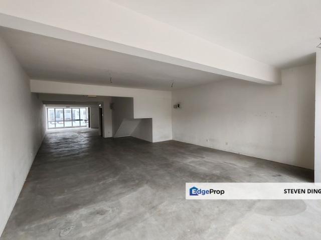 Shop for rent in Petaling, Alam Impian