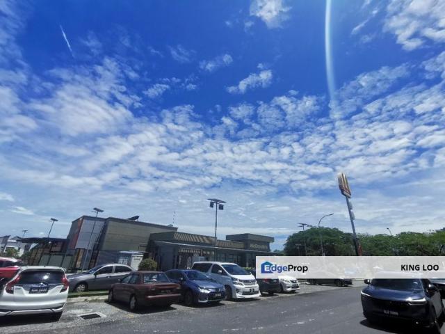 Shop for rent in Petaling, Alam Impian