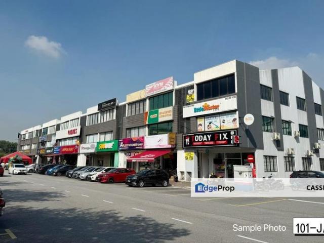 Shop for rent in Petaling, Alam Impian