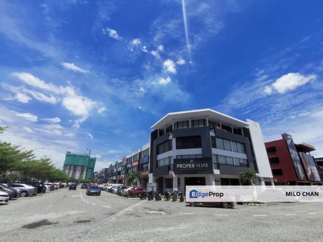Shop for rent in Petaling, Alam Impian