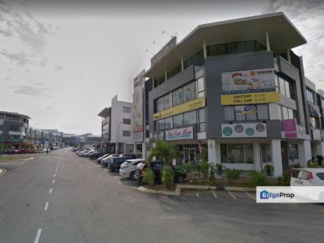 Shop for rent in Petaling, Alam Impian