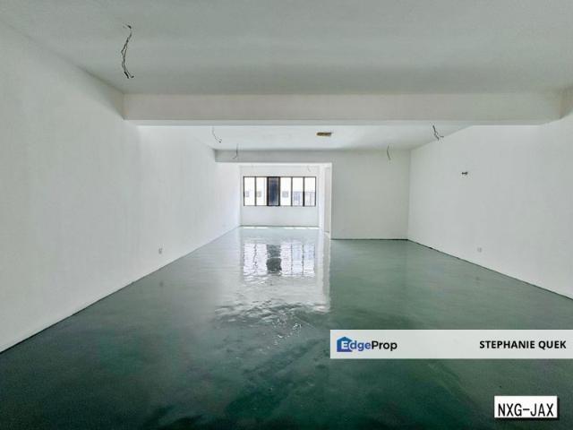 Shop for rent in Petaling, Alam Impian