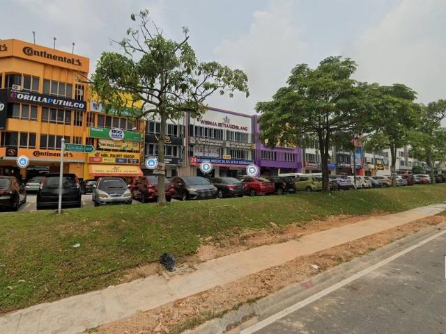 Shop for rent in Petaling, Alam Impian