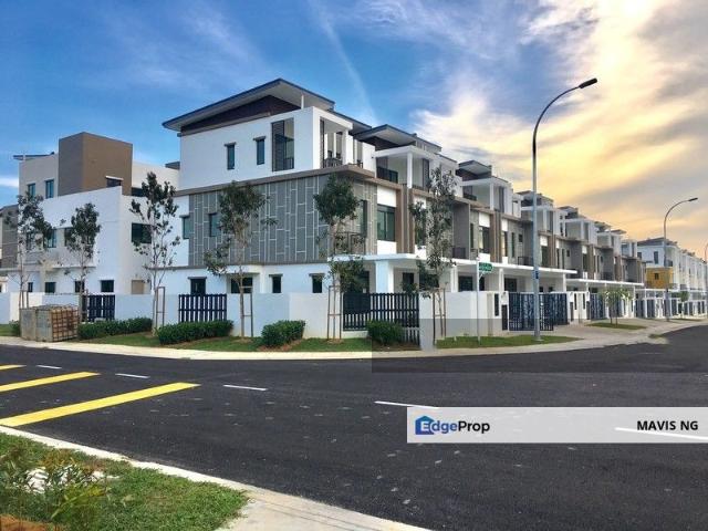 House for rent in Petaling, Alam Impian