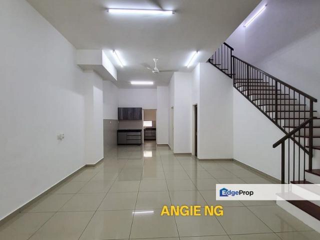 House for rent in Petaling, Alam Impian
