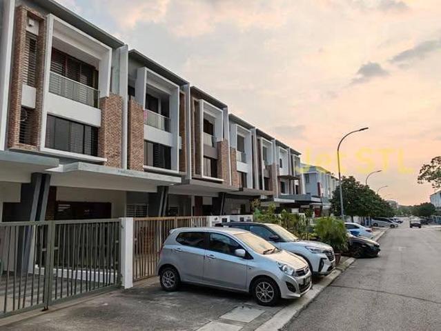 Terraced House for sale in Petaling, Alam Impian