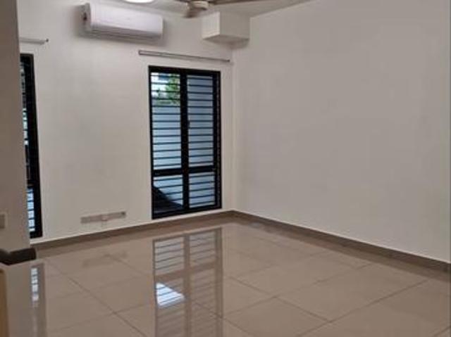 Terraced House for sale in Petaling, Alam Impian