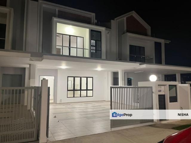 House for rent in Petaling, Alam Impian