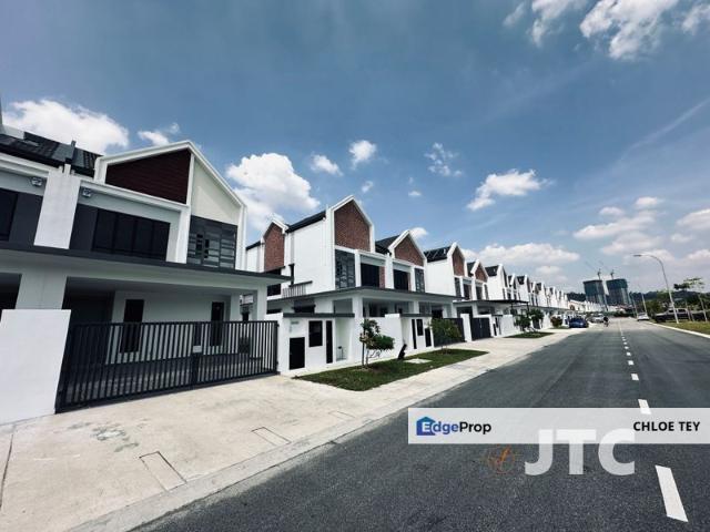 House for rent in Petaling, Alam Impian