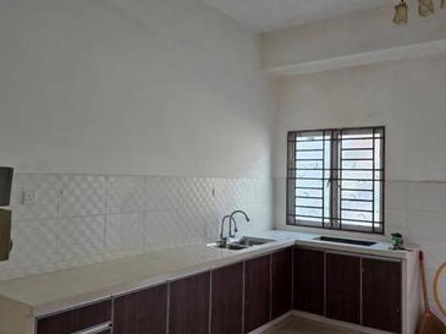 Terraced House for rent in Mukim 13, Georgetown