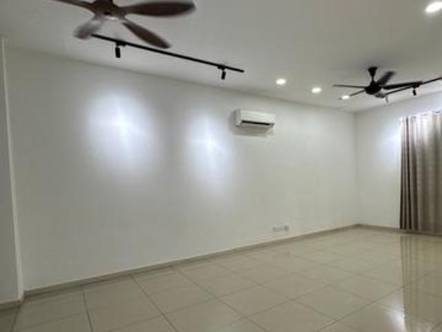 Terraced House for rent in Tanjong Sepat, Selangor