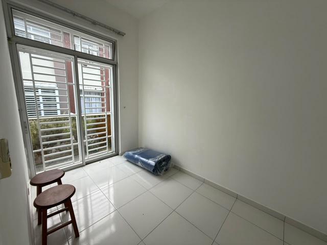 Terraced House for sale in Gelang Patah, Iskandar Puteri