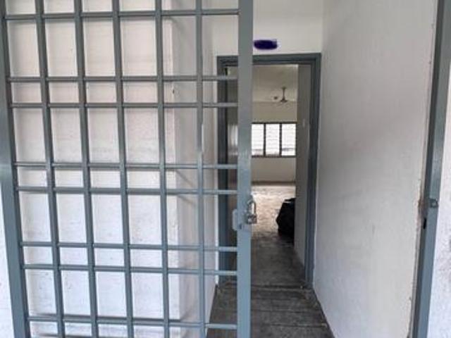 Apartment for sale in Country Heights Damansara, Kuala Lumpur