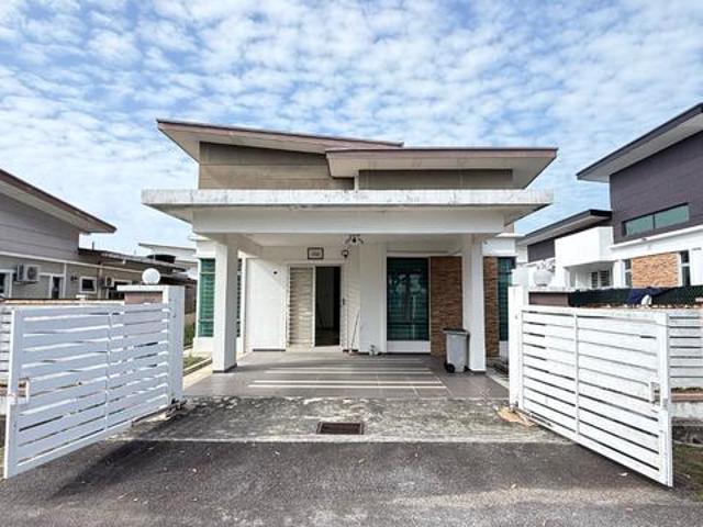 Bungalow for sale in Paya Rumput, Malaka