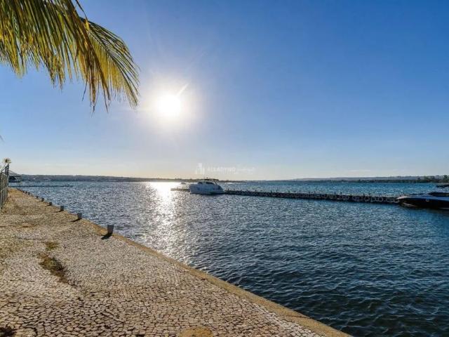 Apartamento aluguel em SQN 212, Plano Piloto