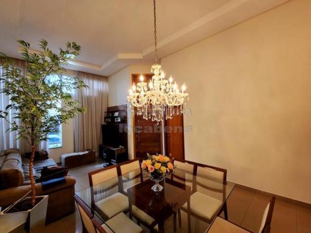 Casa venda em Região Imediata de São José do Rio Preto, Região Metropolitana de São José do Rio Preto