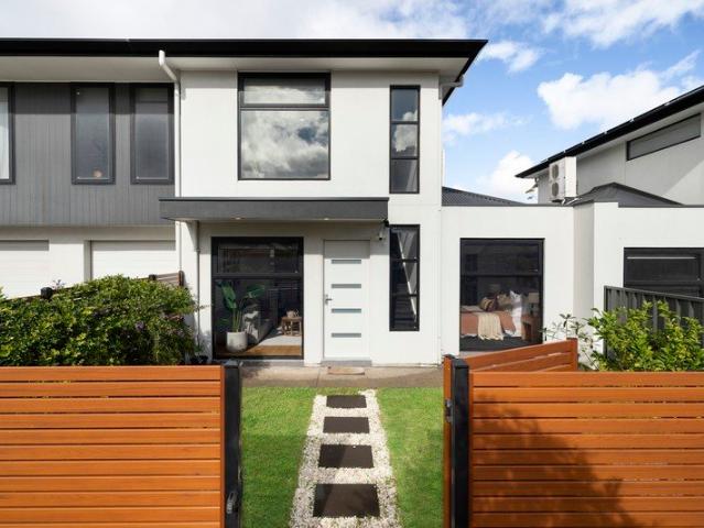Townhouse for sale in Horseshoe Creek, South Australia
