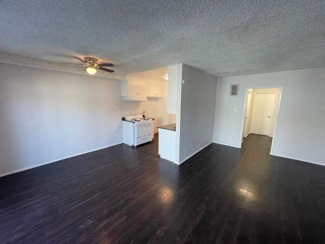Apartment for rent in Panorama City Neighborhood Council District, Canoga Park