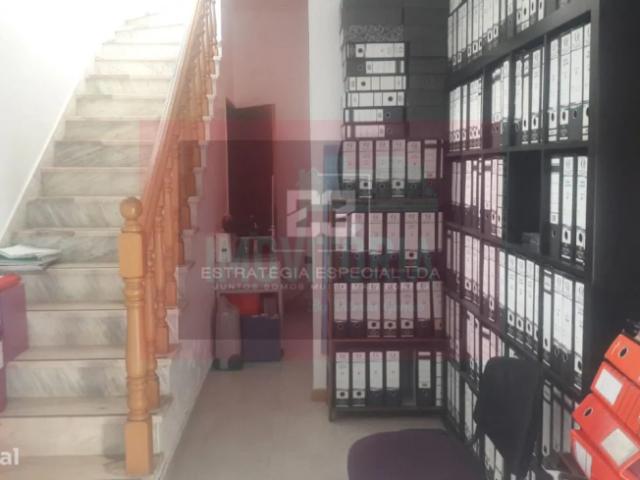 Escritório venda em Almada, Setúbal