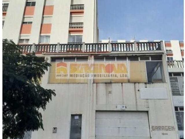 Garagem venda em Setúbal