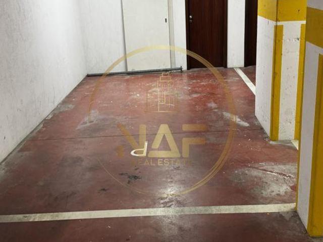 Garagem alugar em Setúbal