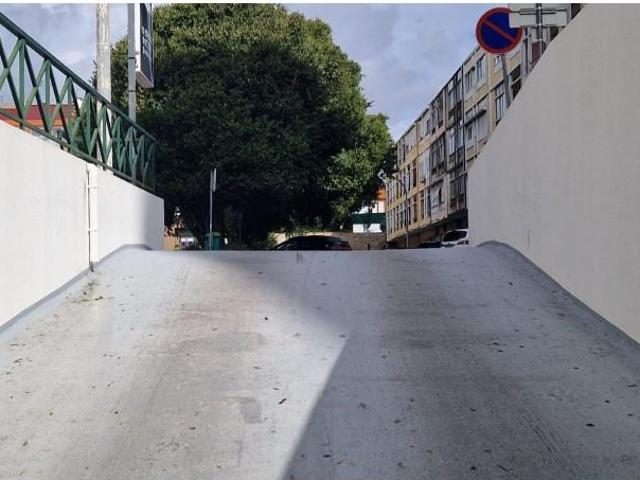 Garagem alugar em Setúbal