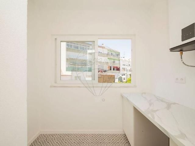 Apartamento alugar em Cova da Piedade, Almada